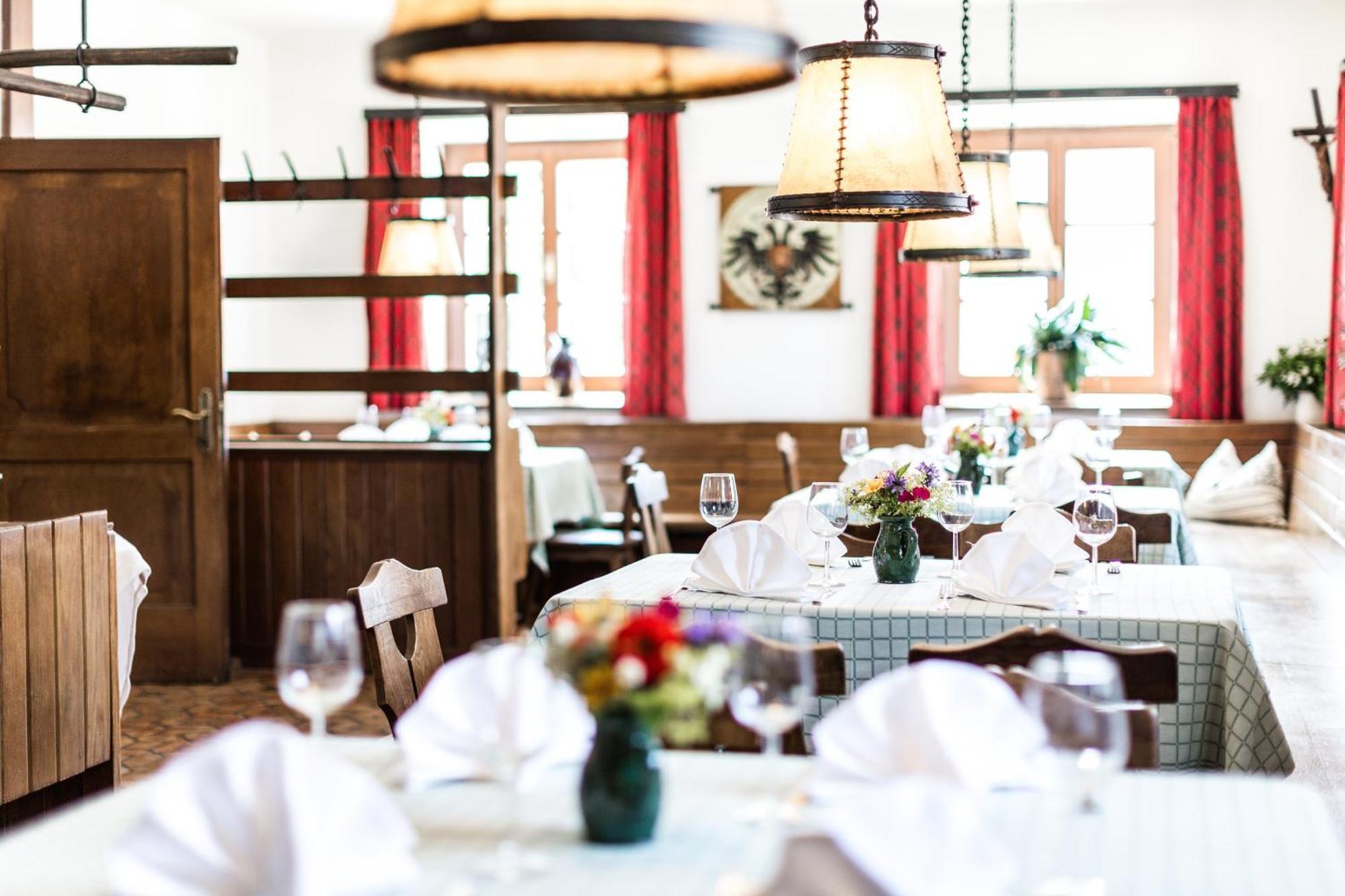 Salzburg Holznerwirt Hotel 4*
